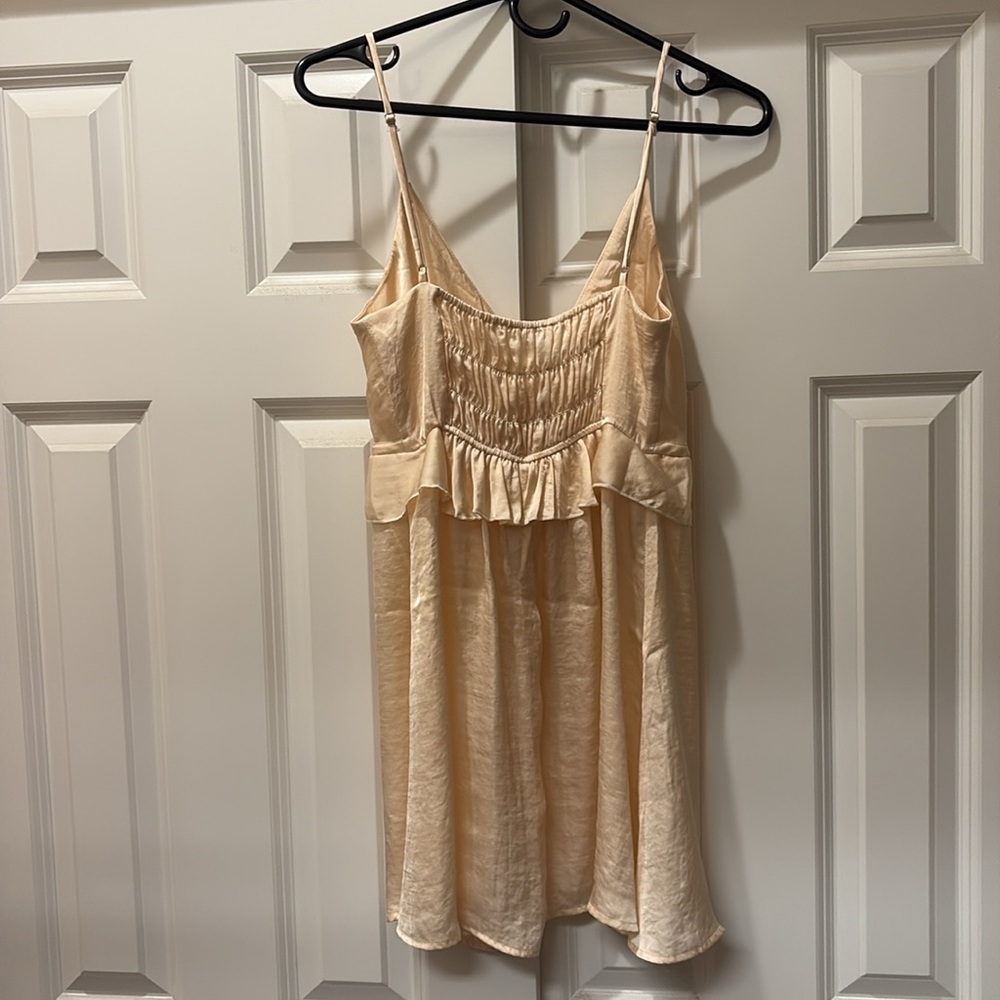 Everyday Ritual Isabelle Babydoll Dress In Abalone. - Picture 4 of 6